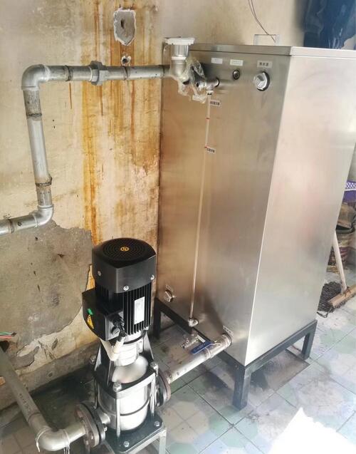 hot water tank.jpg